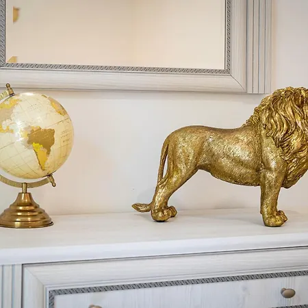Big Lion